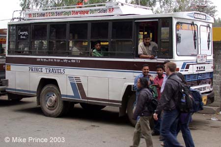 Prince Travels bus, Dharampur